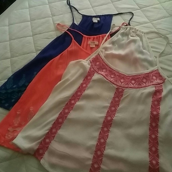 Tops (Bundled together as one only)