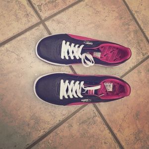 Puma women athletic shoes