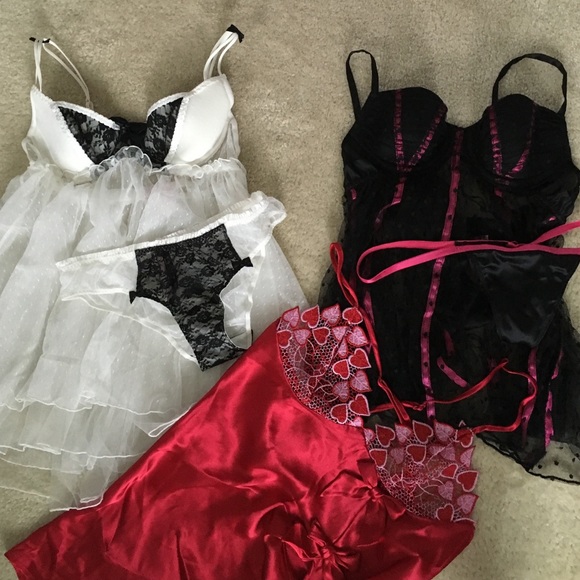 Brand new lingerie from VS and Fredericks