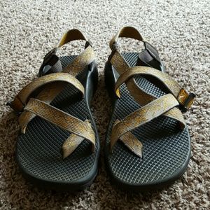 Chacos Womens 9