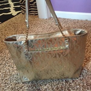 ❗️❗️ REDUCED ❗️❗️Michael kors gold metallic purse