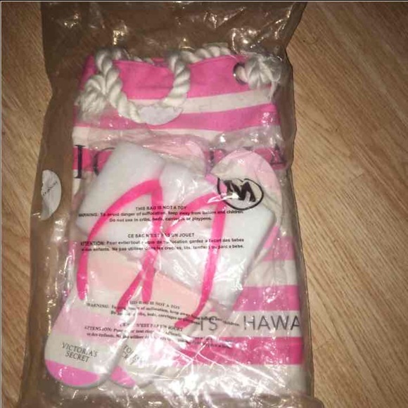 BNWT VS TOTE W/ MATCHING SANDALS - Picture 4 of 4