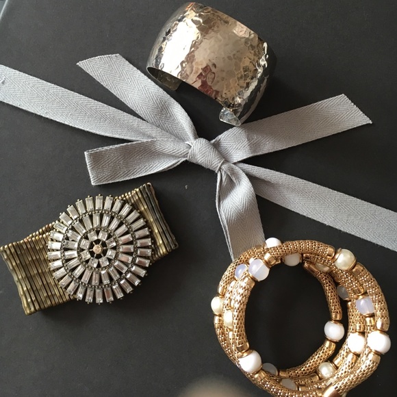 Bracelet bundle! - Picture 2 of 2