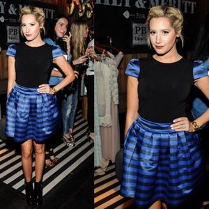 Alice + Olivia Fizer box pleat skirt