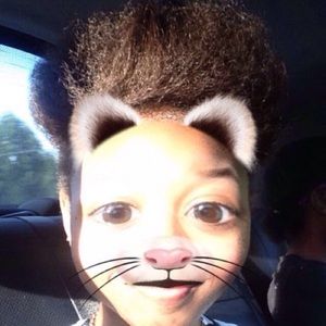 Meet your Posher, Kahniya