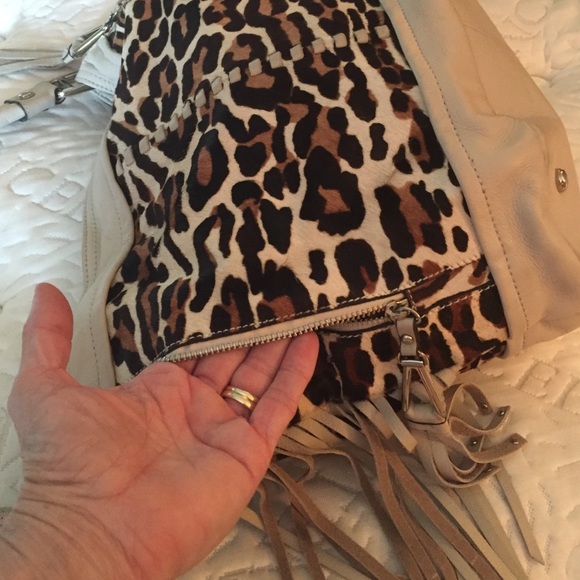 B Makowsky cream leather and animal print - Picture 2 of 4