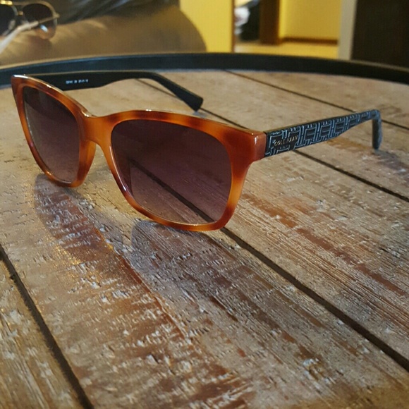 ☉Cole Haan Wayfarer style sunglasses☉