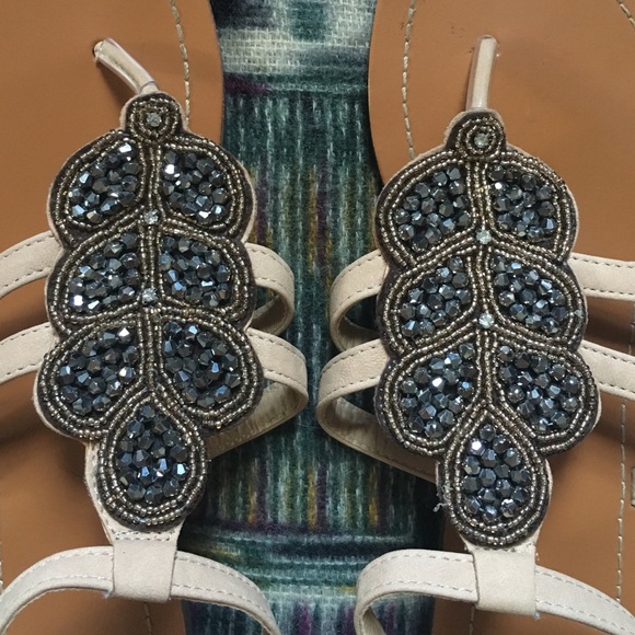 Sparkling leaf sandals - Picture 2 of 3