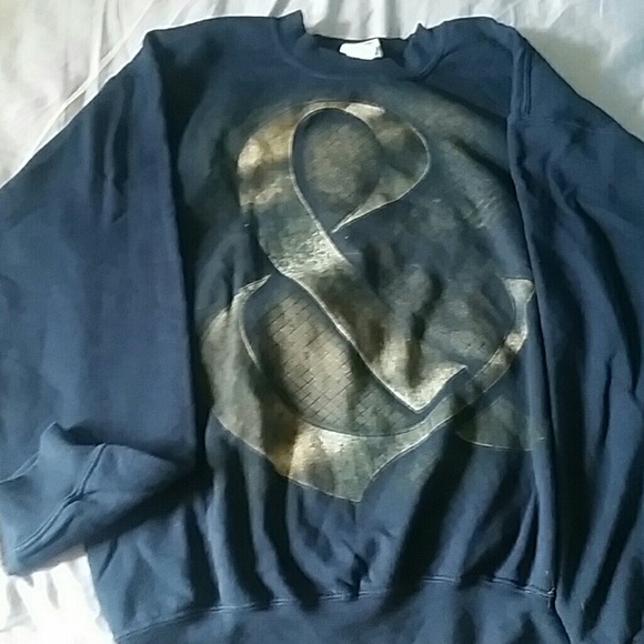 Of Mice and Men (band) sweatshirt