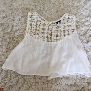 LF cutout crop top