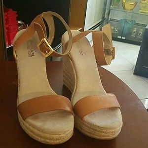 Michael kors size 8