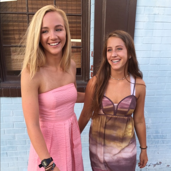 Meet your Posher, Avery