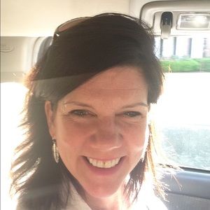 Meet your Posher, Ellen