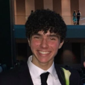 Meet your Posher, Julian