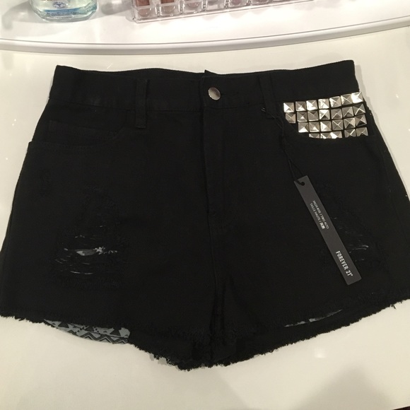 Forever 21 black high rise shorts