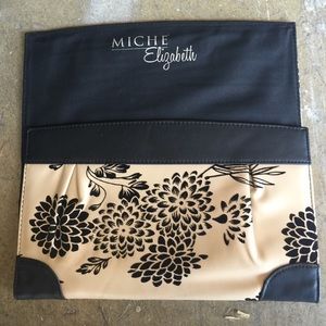 MICHE classic shell.