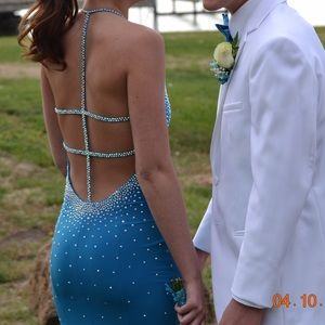 Prom gown