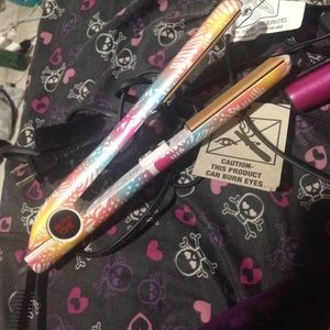 Chi flat iron and Remington curling iron