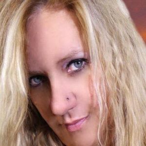 Meet your Posher, Gwendolyn