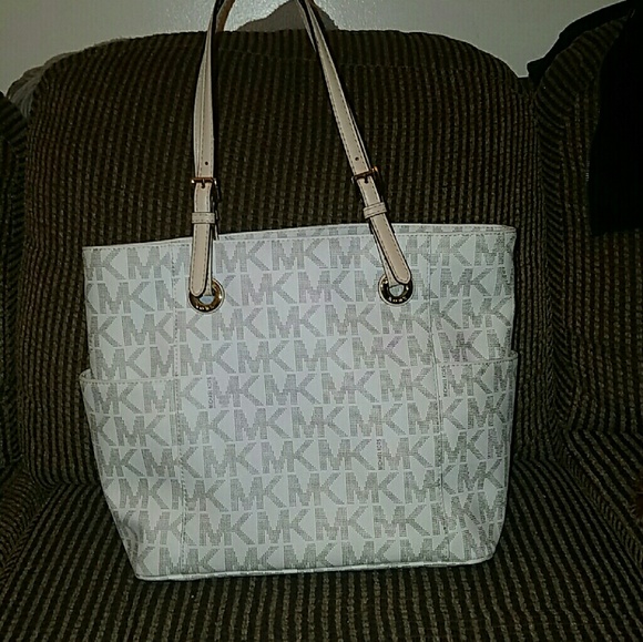 Michael Kors Vanilla tote