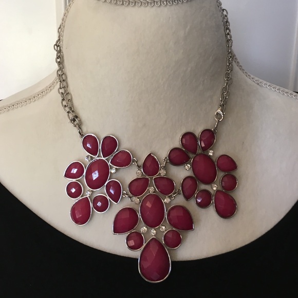 Jewelry - Picture 3 of 3