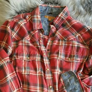 Flannel for a cool chick.