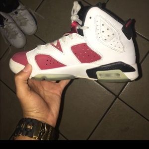 Jordan 6 carmine