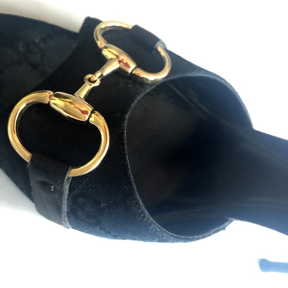 Signature Gucci Horsebit slide on heels ❤️ - Picture 1 of 4