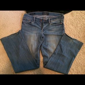 Womans Lucky jeans