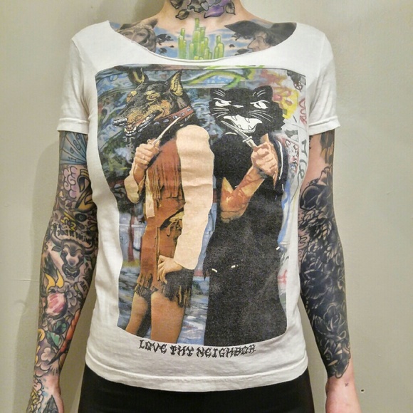 Love Thy Neighbor scoop-neck tee.