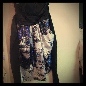 Strapless formal dress