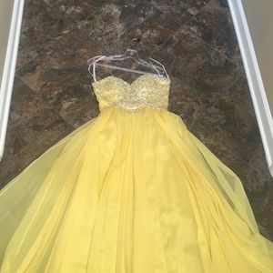 Sherri Hill Prom Dress