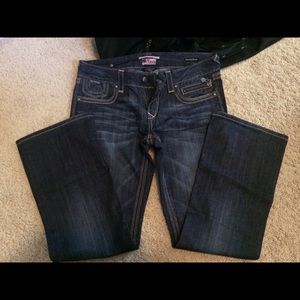 BE Rocks from Express