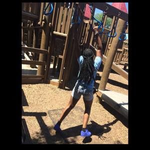 Meet your Posher, Artavia