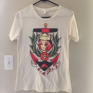 Thin super soft t shirt with kewpie doll