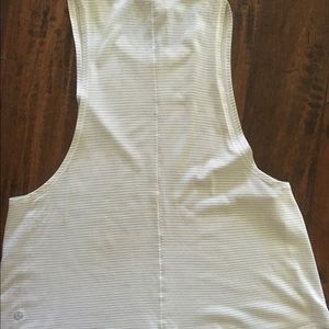 Lulu lemon tank (sweat date tank)