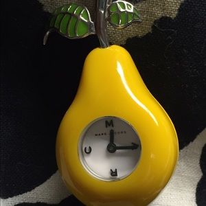 MARC JACOBS PEAR NECKLACE PENDANT!