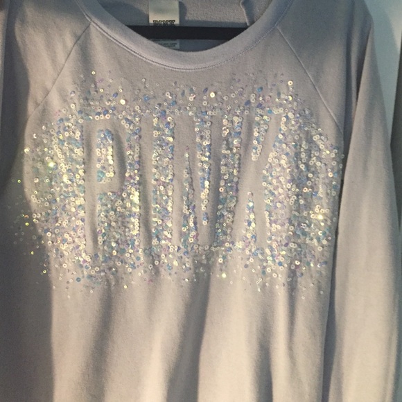 Victoria secrets pink shirt/Crew