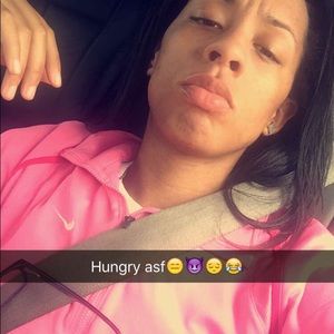 Meet your Posher, Nadia