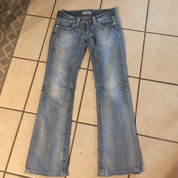 Daytrip Leo Jeans EUC