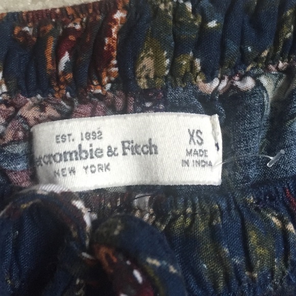 Floral High Waisted Soft Shorts - Picture 4 of 4