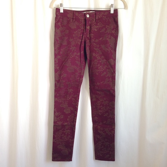 Abercrombie & Fitch Metallic Floral Pant