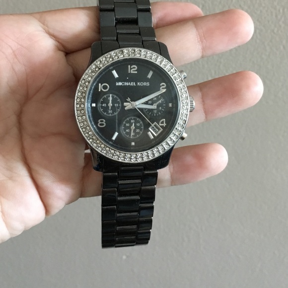 Mk watch