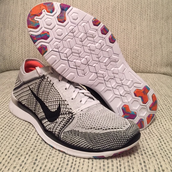 NEW! Nike Free TR Flyknit - Picture 3 of 4