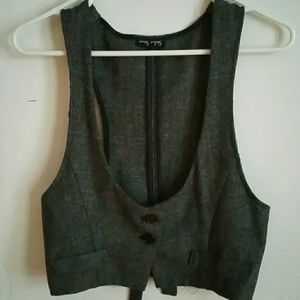 Crop vest