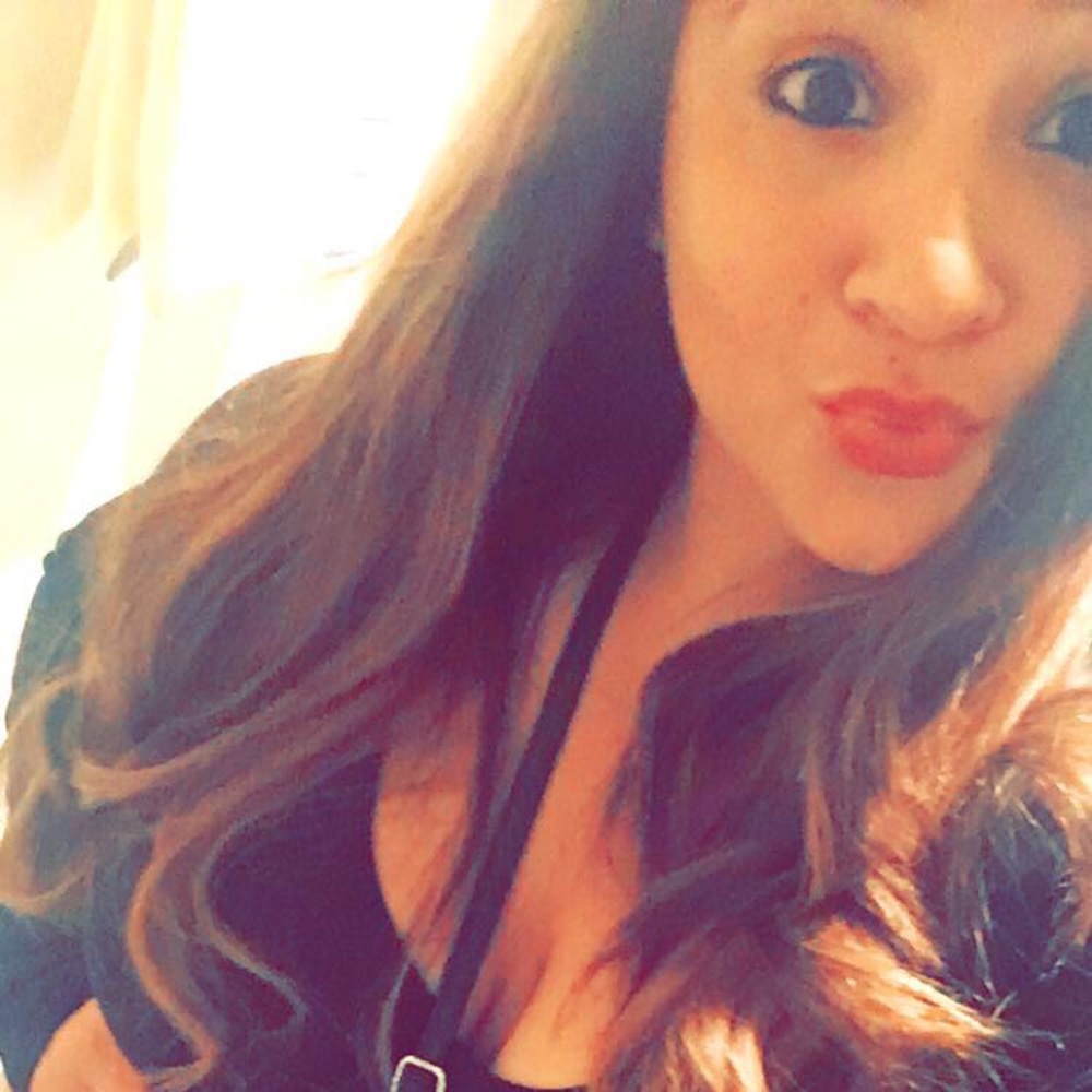 Meet your Posher, Brittney