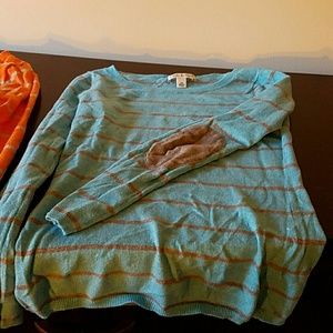 Long sleeve sweater with patch elbow