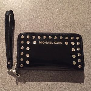 Michael Kors wristlet