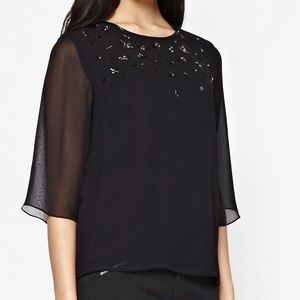 Beautiful crystal embellished top💙