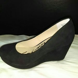 American tag black suede wedges
